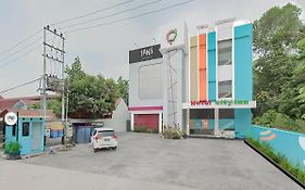 Sans Hotel City Inn Palangkaraya